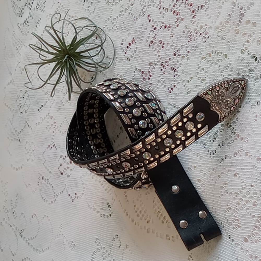Nocona Black and Silver Studded Belt
